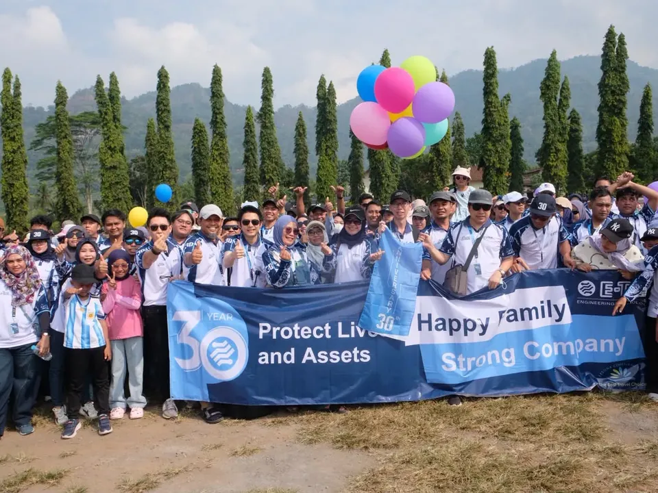 Family gathering perayaan 30 tahun E-T-A