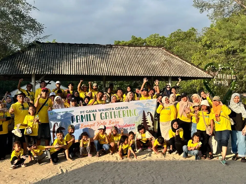Family Gathering PT Gama Waskita Graha ke Bali
